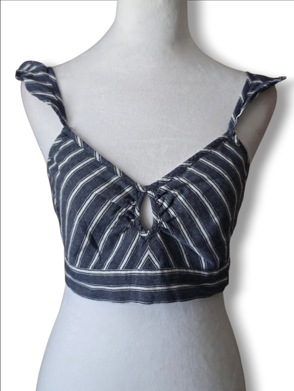 American Eagle Outfitters Pinstripe Flutter Sleeve Keyhole Crop-Top - Size Small